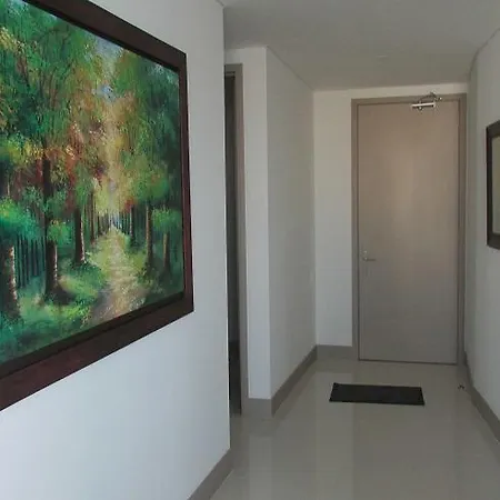 Apartamento Palmetto Beach 2201